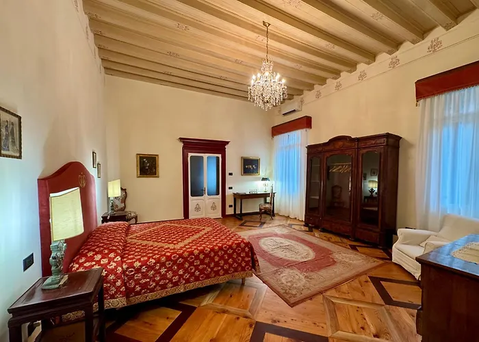Bed & Breakfast Palazzo Zironda 3*