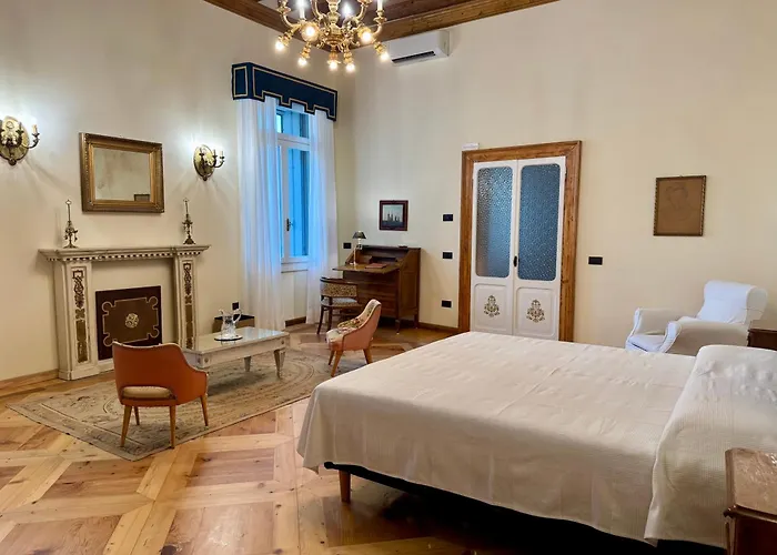 Palazzo Zironda Bed & Breakfast